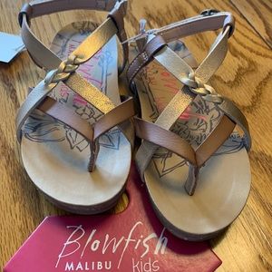 NWT BLOWFISH girls sandals